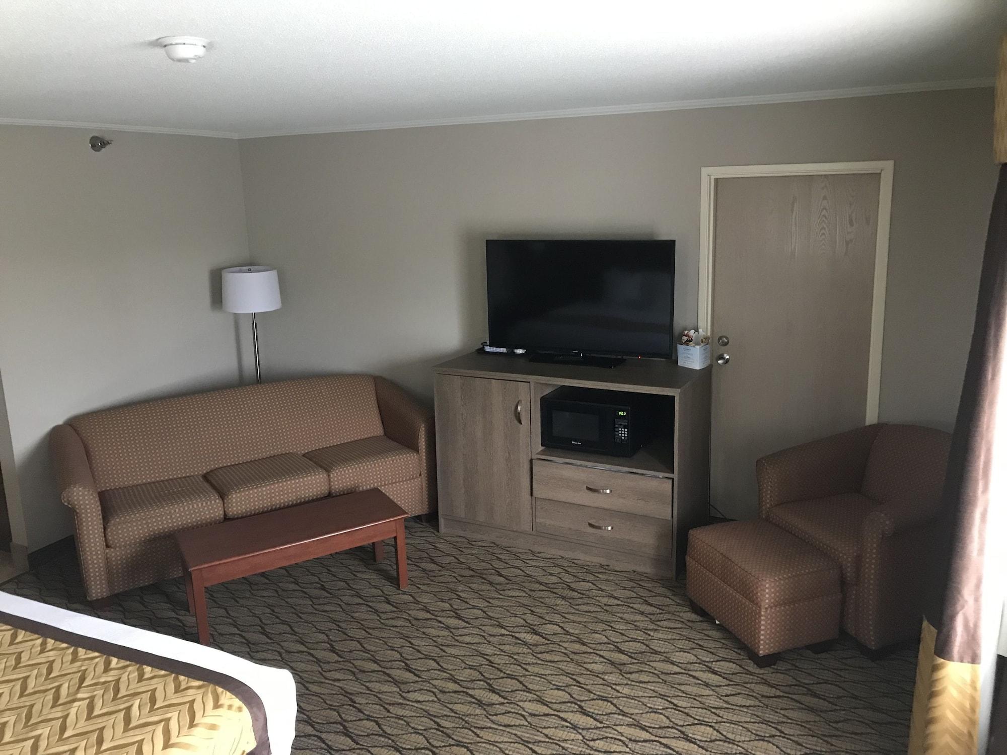 Hotel Baymont By Wyndham Grand Rapids Airport Cascade Exterior foto